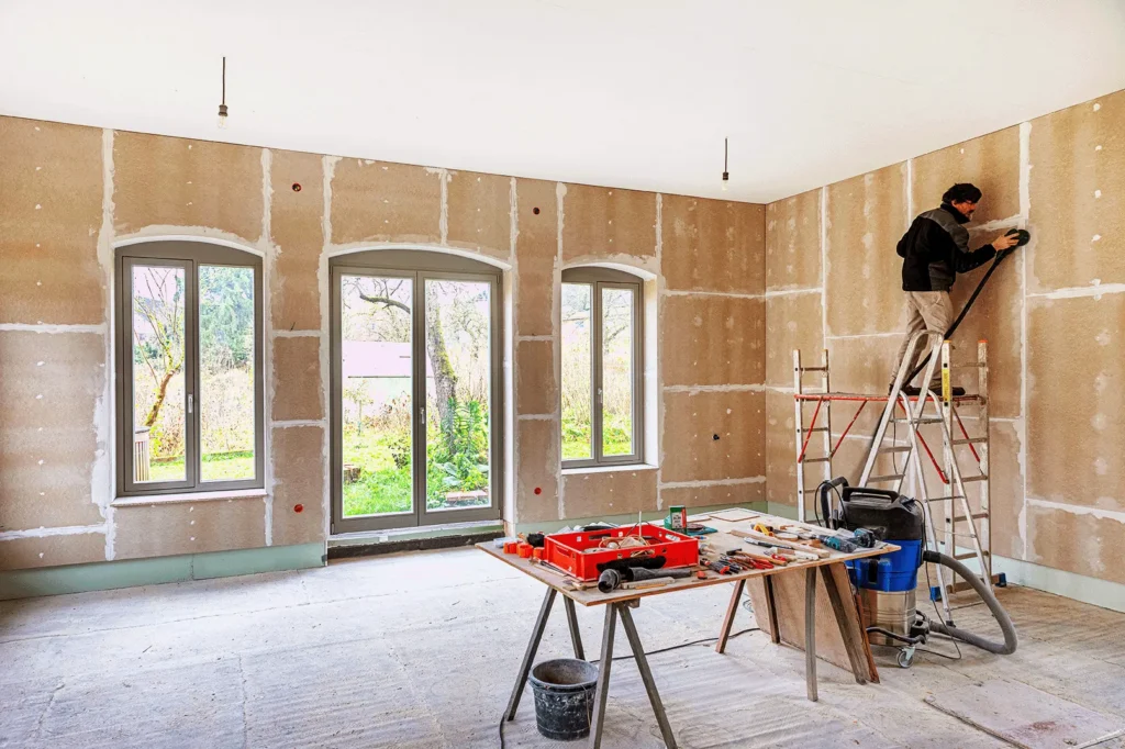 Habitat bois/verre, lumineux et durable en Ardèche