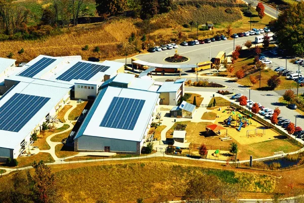 Rénovation d’un groupe scolaire et performance énergétique